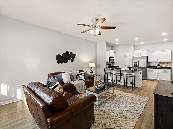 3rd image of 9165 Greenspire Dr #104