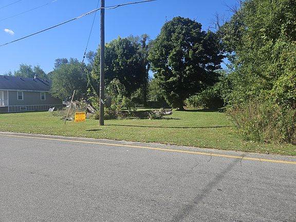 4th image of 238 Pine St