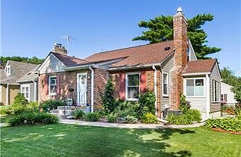 2nd image of 5825 Park Ave