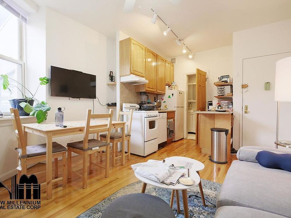 1st image of 647 Franklin Ave APT 2RR