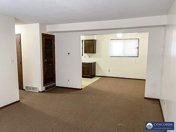 4th image of 1604 S 13th St