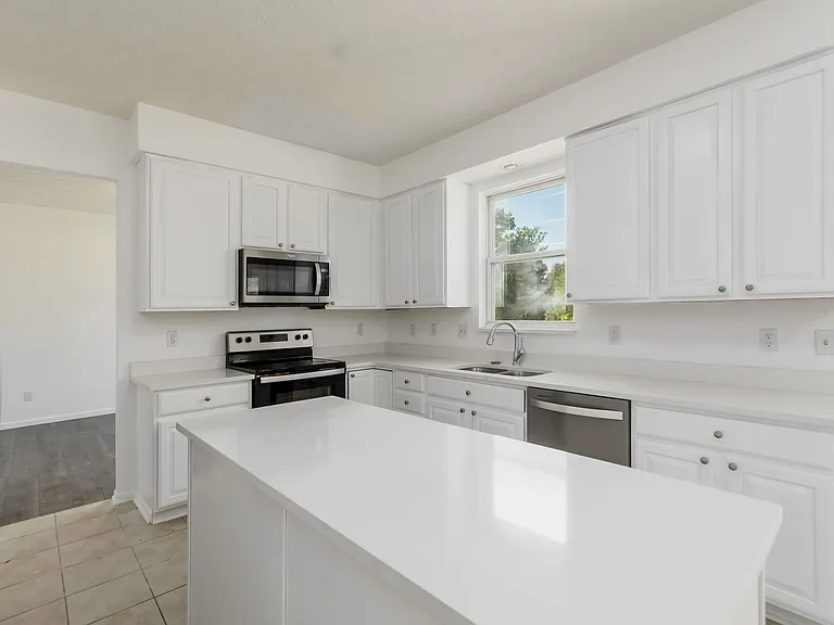 6279 Parkmeadow Ln — Photo 6