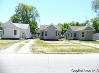 1207 Broadway St, Lincoln, IL 62656
