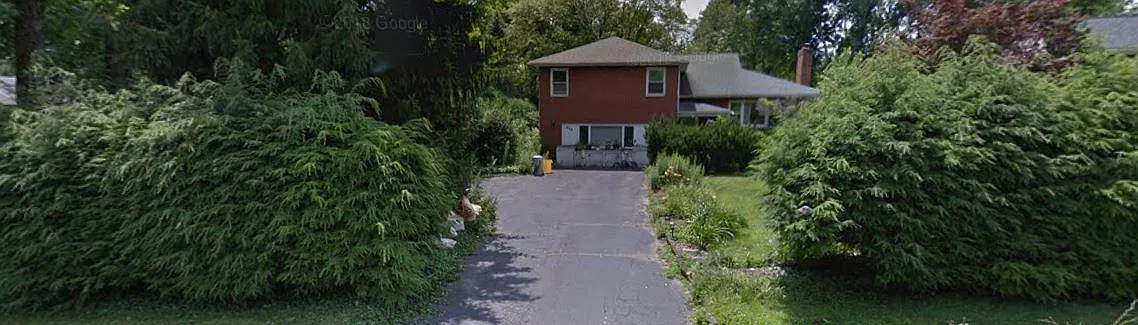 448 Ewing St photo 1