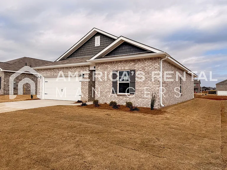 169 Keller Dr — Photo 4