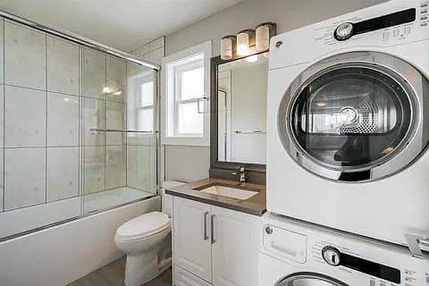 1 bed, 450 sqft, $1,350 — Photo 4