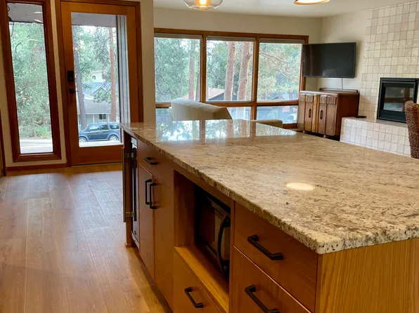 1840 SW Knoll Ave, Bend, OR 97702