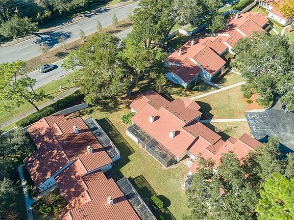 4th image of 258 W Sabal Palm Pl