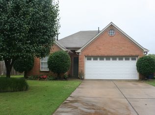 10267 Fox Hunt Dr, Olive Branch, MS 38654