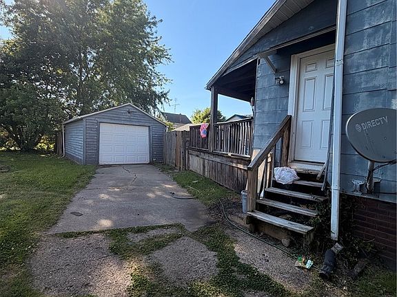 3rd image of 1217 Park Ave SW