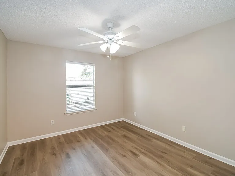 3445 Shelley Dr — Photo 13