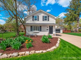 609 N 5th Ave, Saint Charles, IL 60174