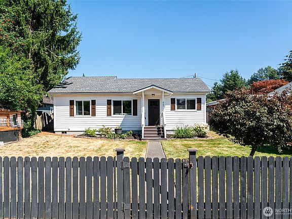2nd image of 407 N Gifford Avenue