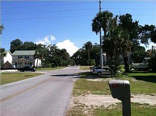 5th image of 108 5th St