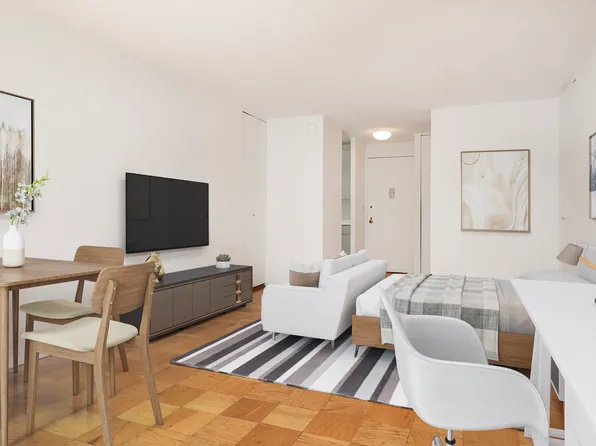 429 East 52nd Street image 1 of 12