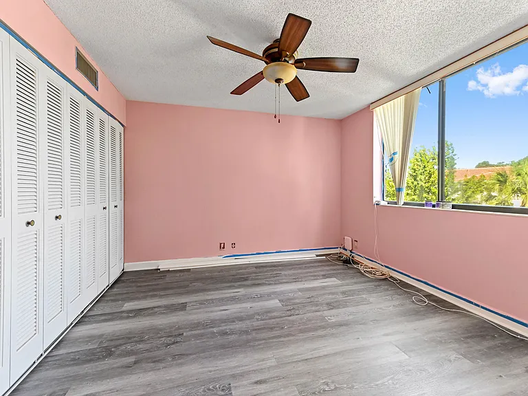 4080 Tivoli Ct #202 — Photo 21