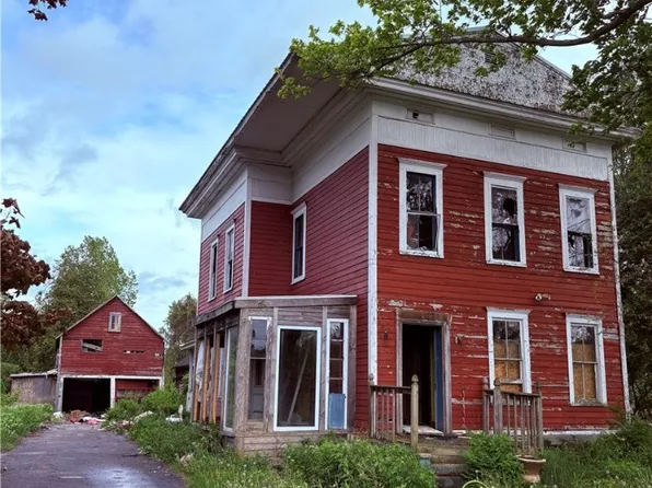 129 Depot Rd, Little Falls, NY 13365