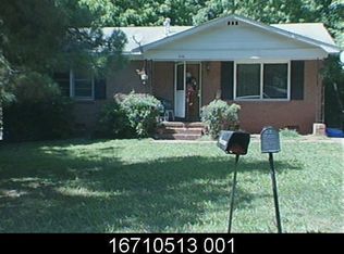 336 Edgegreen Dr, Charlotte, NC 28217