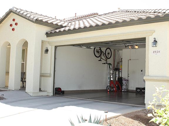 5th image of 4938 E Desert Thorn Dr