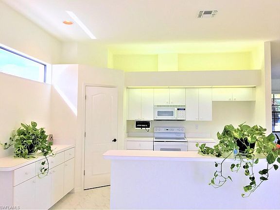 5th image of 9160 Old Hickory Cir
