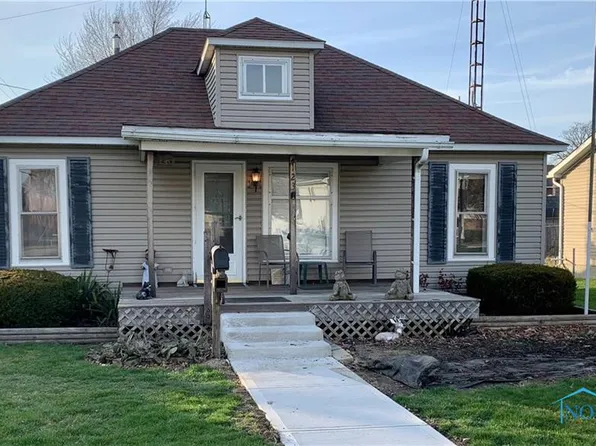123 N Lind St, Deshler, OH 43516
