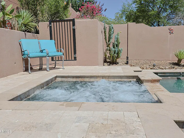 2462 W Turtle Hill Dr — Photo 28