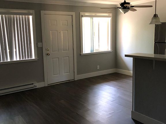 5th image of 3670 Peacock Ct APT 10