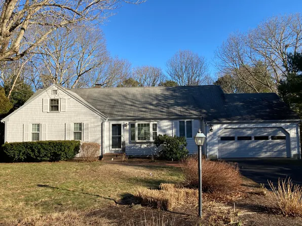 316 Cap'n Lijah's Road, Centerville, MA 02632