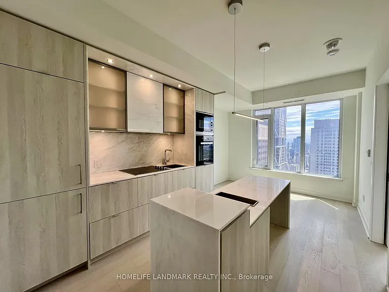 11 Yorkville Ave #4108 — Photo 2