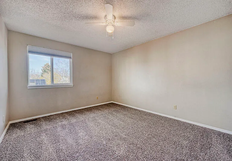 8420 Ilex Dr — Photo 12