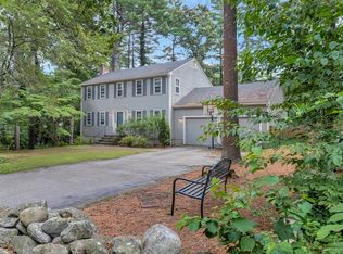 8 Essex St, Mansfield, MA 02048