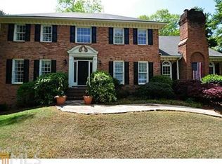 575 Wayt Rd, Roswell, GA 30076