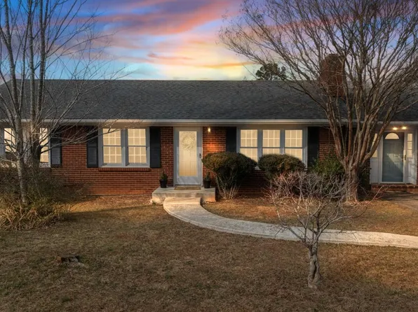 2730 Dearing Ford Rd, Altavista, VA 24517