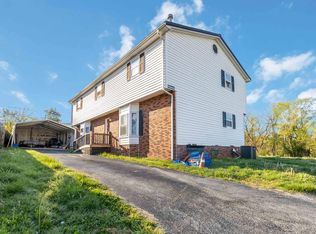 85 Walnut St, Heidrick, KY