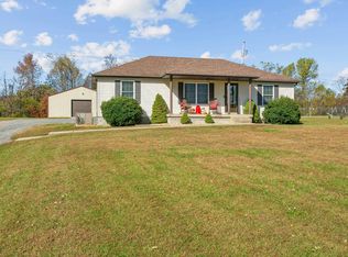 532 Douglas Ln, Lafayette, TN 37083