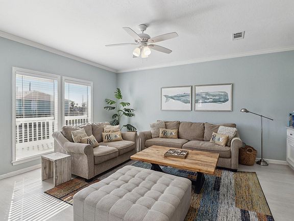 5th image of 22322 Vista Del Mar