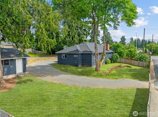 7221 112th St E, Puyallup, WA