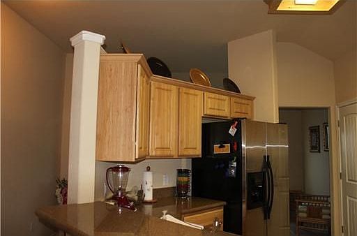 4th image of 6133 Queen Bess Dr