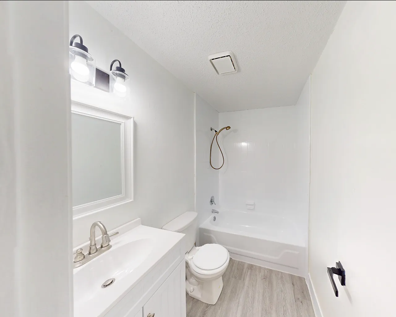 4809 Plymouth St., Unit 3 — Photo 4