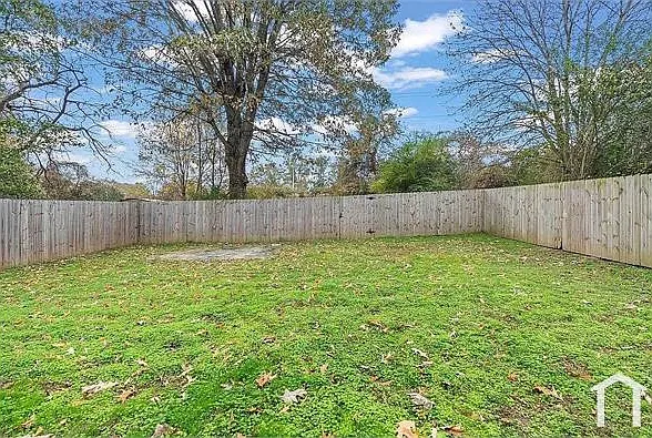 493 Deerskin Dr — Photo 7