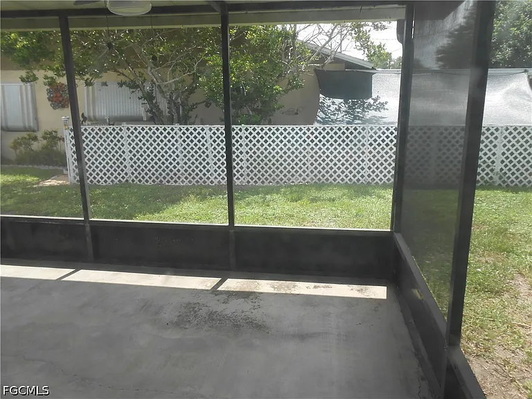 404 Joel Blvd — Photo 14