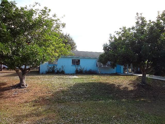 2nd image of 2602 Weber Blvd