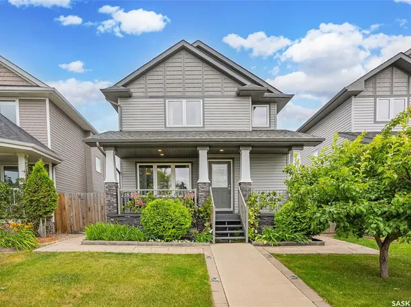 718 Stonebridge COMMON, Saskatoon, SK S7T 0M8