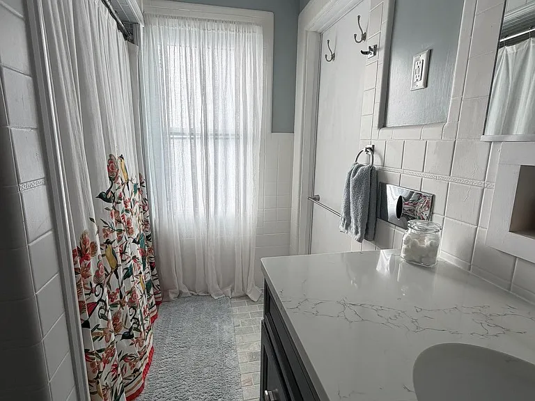1805 Baker Ave — Photo 5