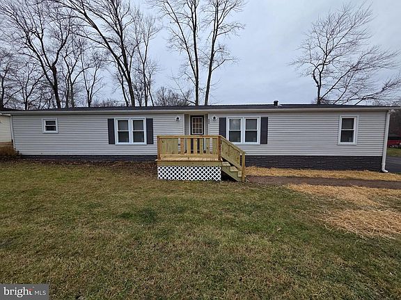 2nd image of 450 Ford Hook Rd