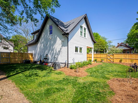 before all the summertime flowers ...