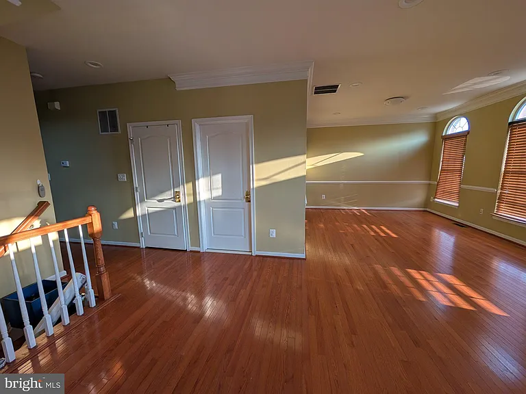 22611 Welborne Manor Sq — Photo 37