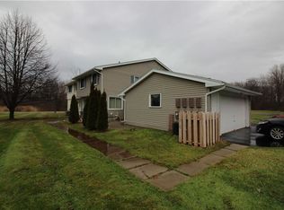 7199 Thompson Trl, Ontario, NY 14519