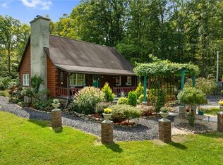 211 Hoffman Rd, Wind Gap, PA 18091