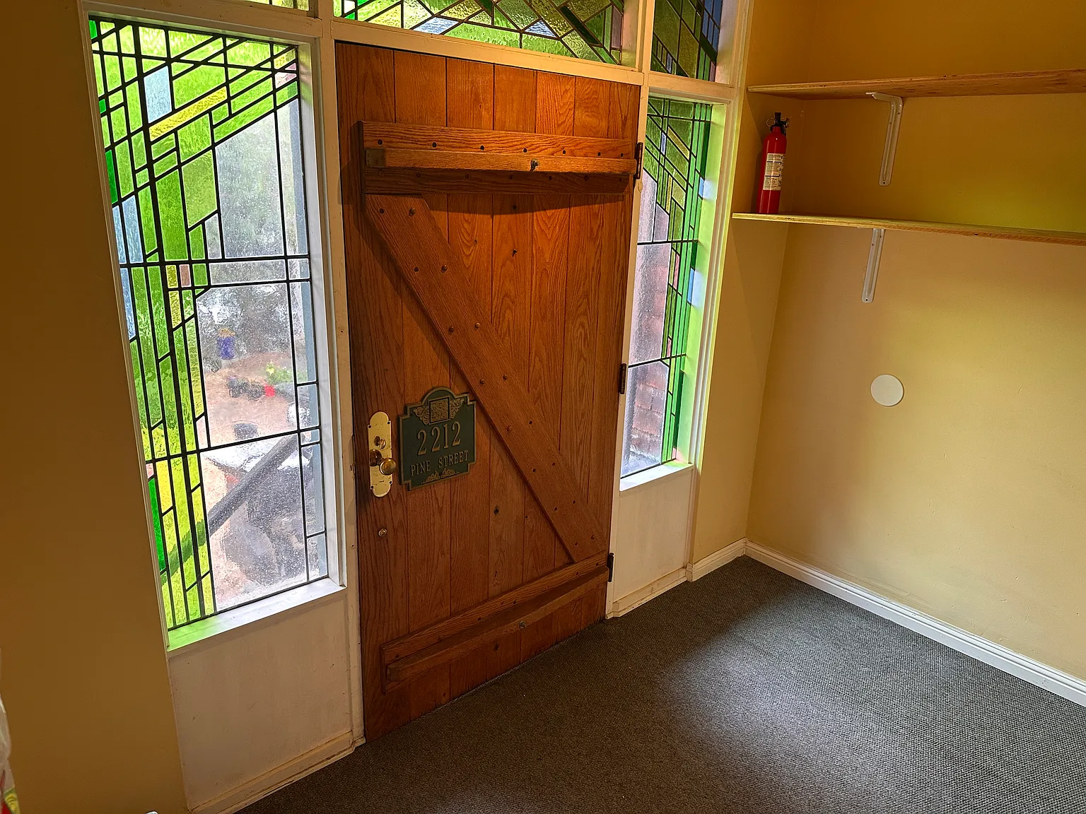 4780 Uvas St — Photo 3